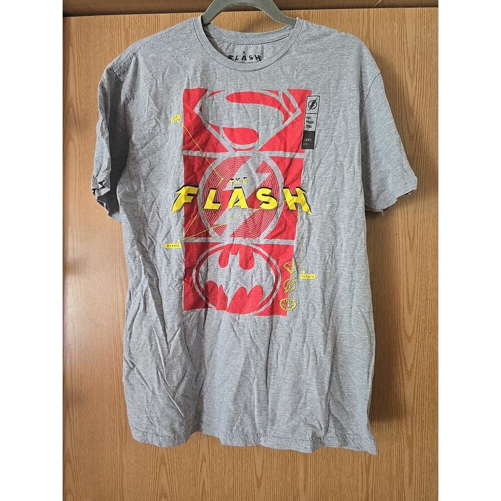 DC Comic The Flash Short Sleeve Graphic Tee Size Large